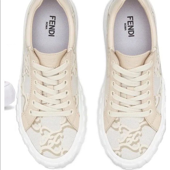 Fendi Karligraphy Sneaker - Picture 5 of 8